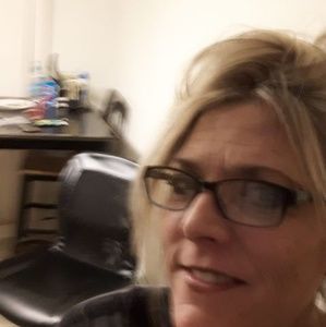 Meet your Posher, Jill